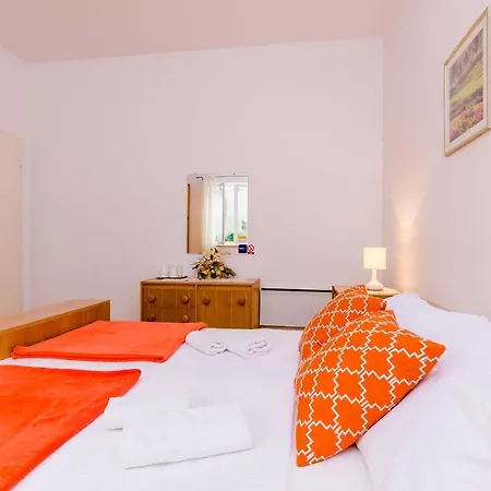 Batina Guest house